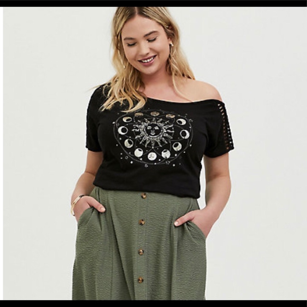 Black Moon & Sun Slub Jersey Cutout Off Shoulder T